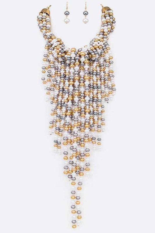 Cassidy Pearls Necklace Set