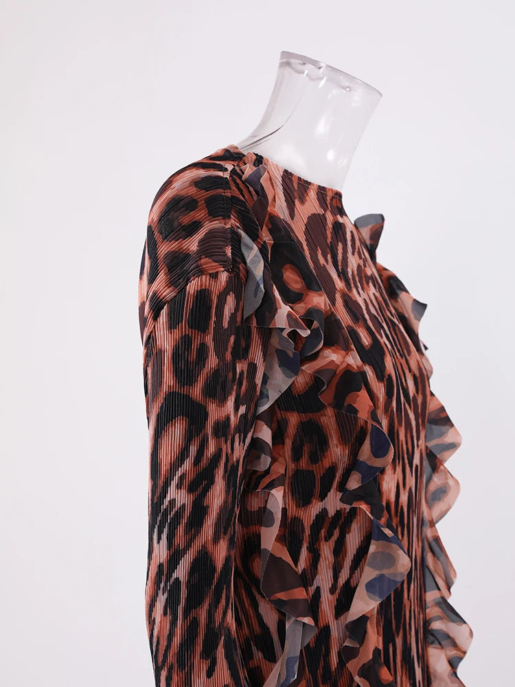 Coretta Pleated Loose Leopard Dress
